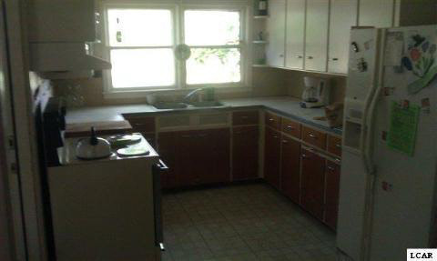 8542 Clinton Macon Road Clinton, MI 49236 - Photo 8 of 10 20093731-7.JPG