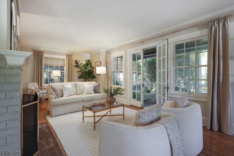 199 Lincoln Road Westfield, NJ 07090 - Photo 4 of 44