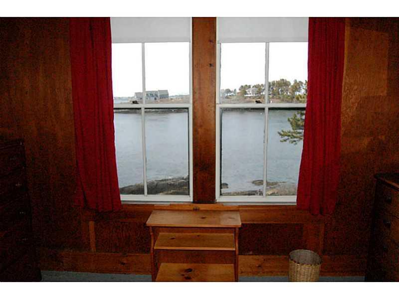 2318 Harpswell Islands Road Bailey Island, ME 04003 - Photo 16 of 35 Bedroom.
