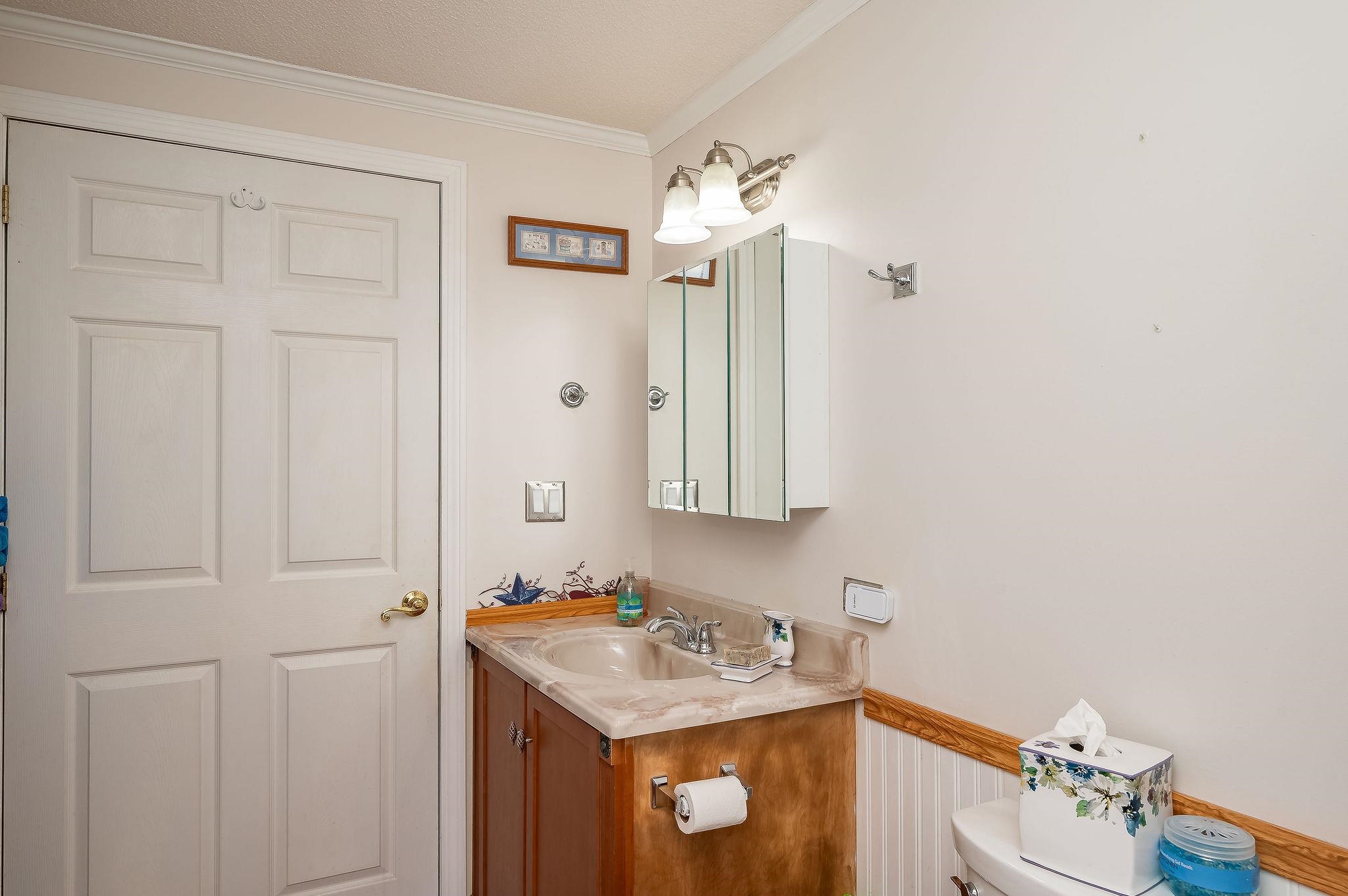 7 Hawk Lane Rochester, NH 03868 - Photo 12 of 39