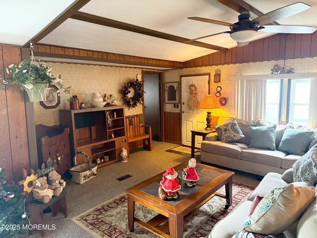 $94,900 | 27 Rose Drive, Jackson, NJ 08527