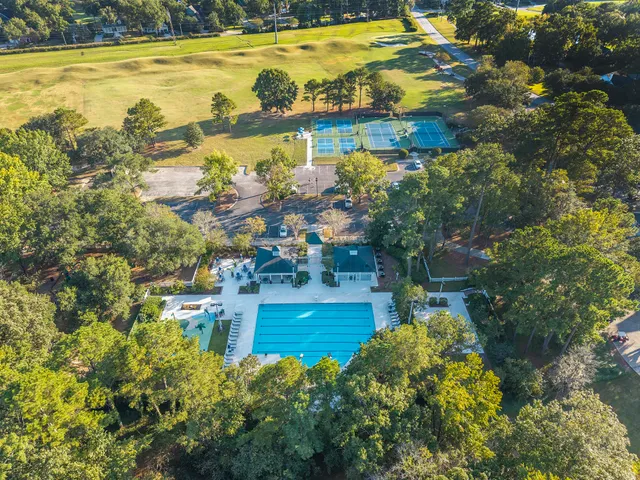 $749,000 | 8704 East Fairway Woods Circle, North Charleston, SC 29420