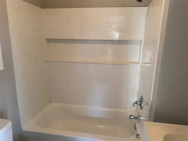 $1,900 | 1609 Camille Street, Pasadena, TX 77506