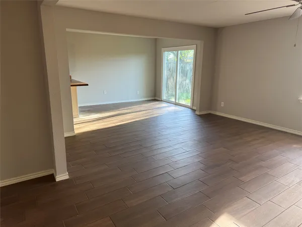 $1,900 | 1609 Camille Street, Pasadena, TX 77506