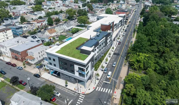 $2,200 | 457 Schuyler Avenue, Unit 320, Kearny, NJ 07032