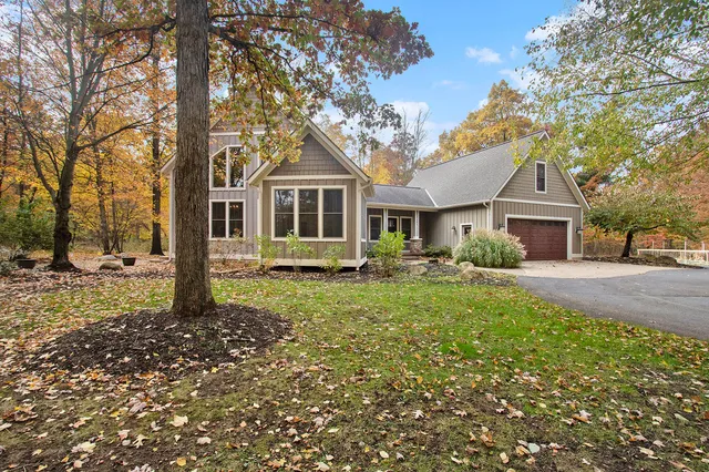 $675,000 | 3464 Jeffrey Spur, Hamilton, MI 49419