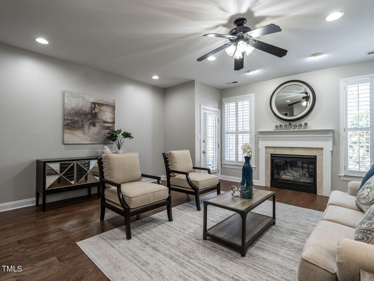 9505 Brookchase Drive Raleigh, NC 27617 - Photo 12 of 31 012-1280x960-family-room
