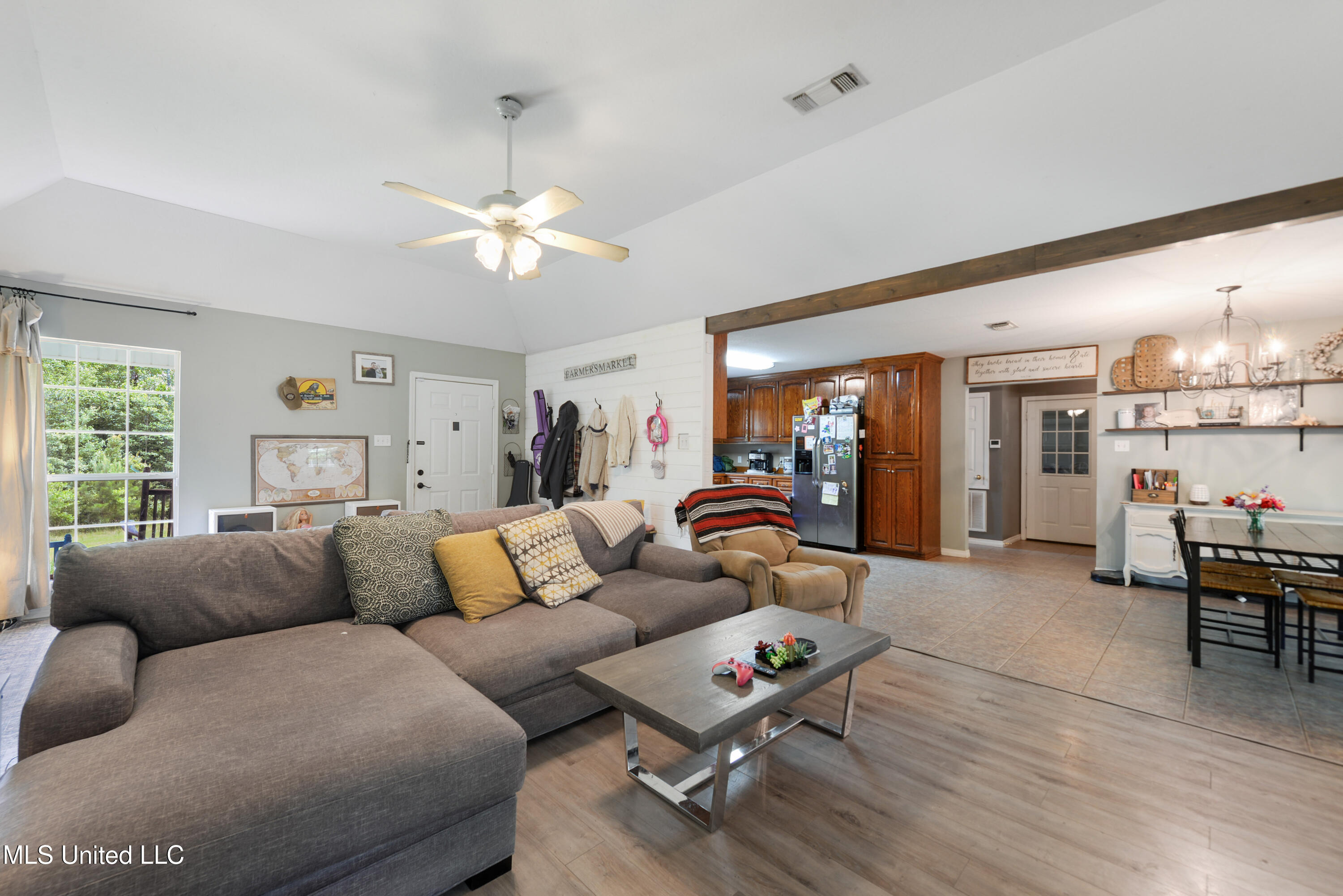 681 Beaver Dam Road Perkinston, MS 39573 - Photo 5 of 31 005