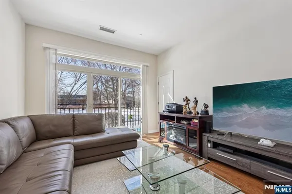 $435,000 | 1127 Riverview Avenue, Unit 127, Englewood, NJ 07631