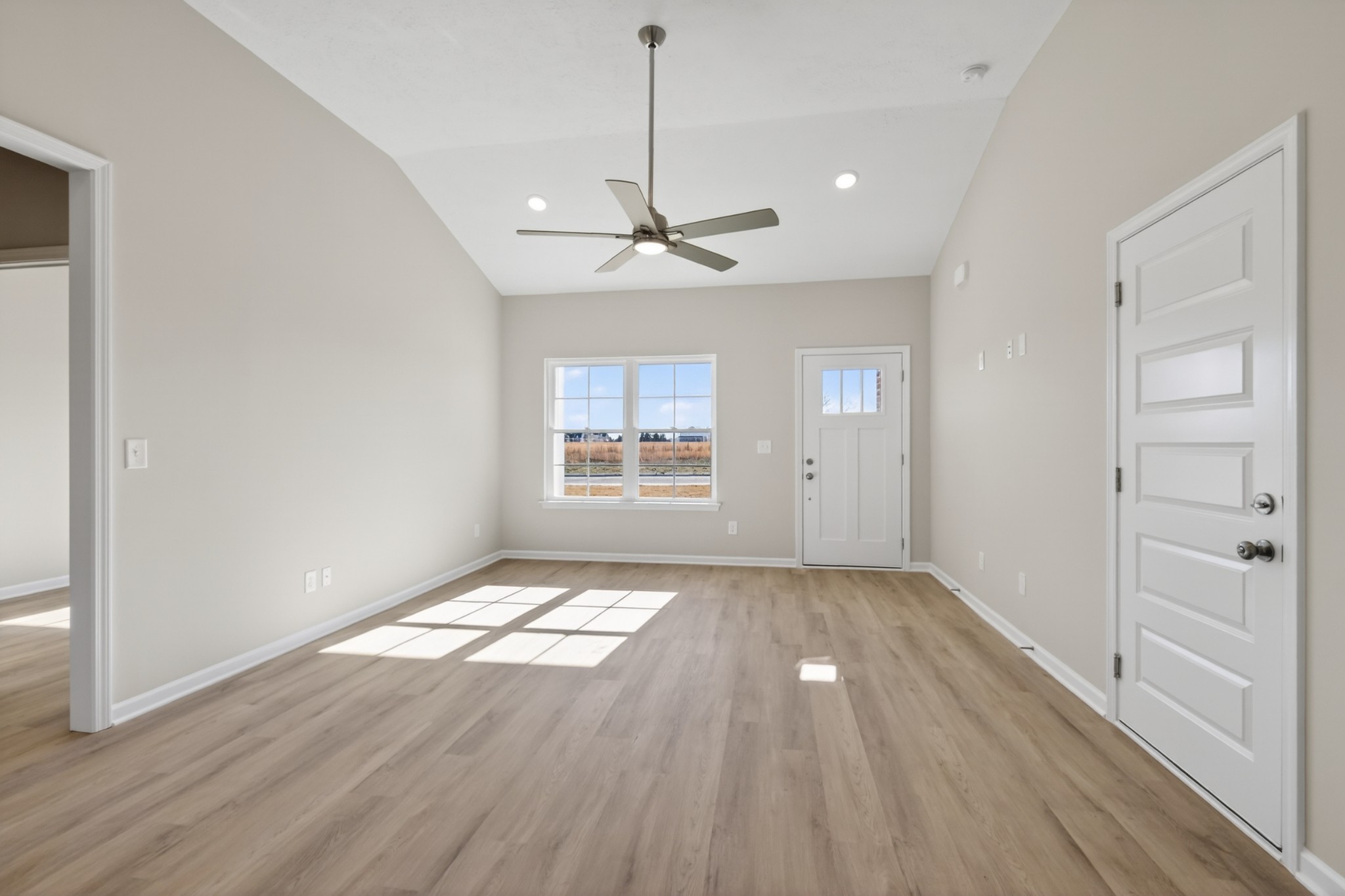 336 North Fork Branch Road Tullahoma, TN 37388 - Photo 8 of 34