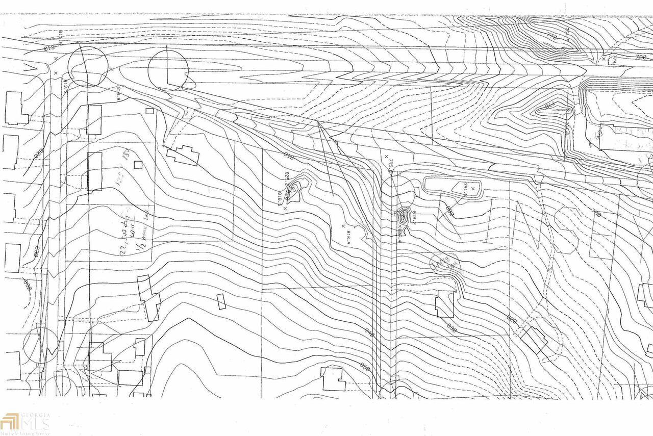 0 East Atlanta Road, Unit VALERIE CT Stockbridge, GA 30281 - Photo 13 of 15 en white house with a outdoor space