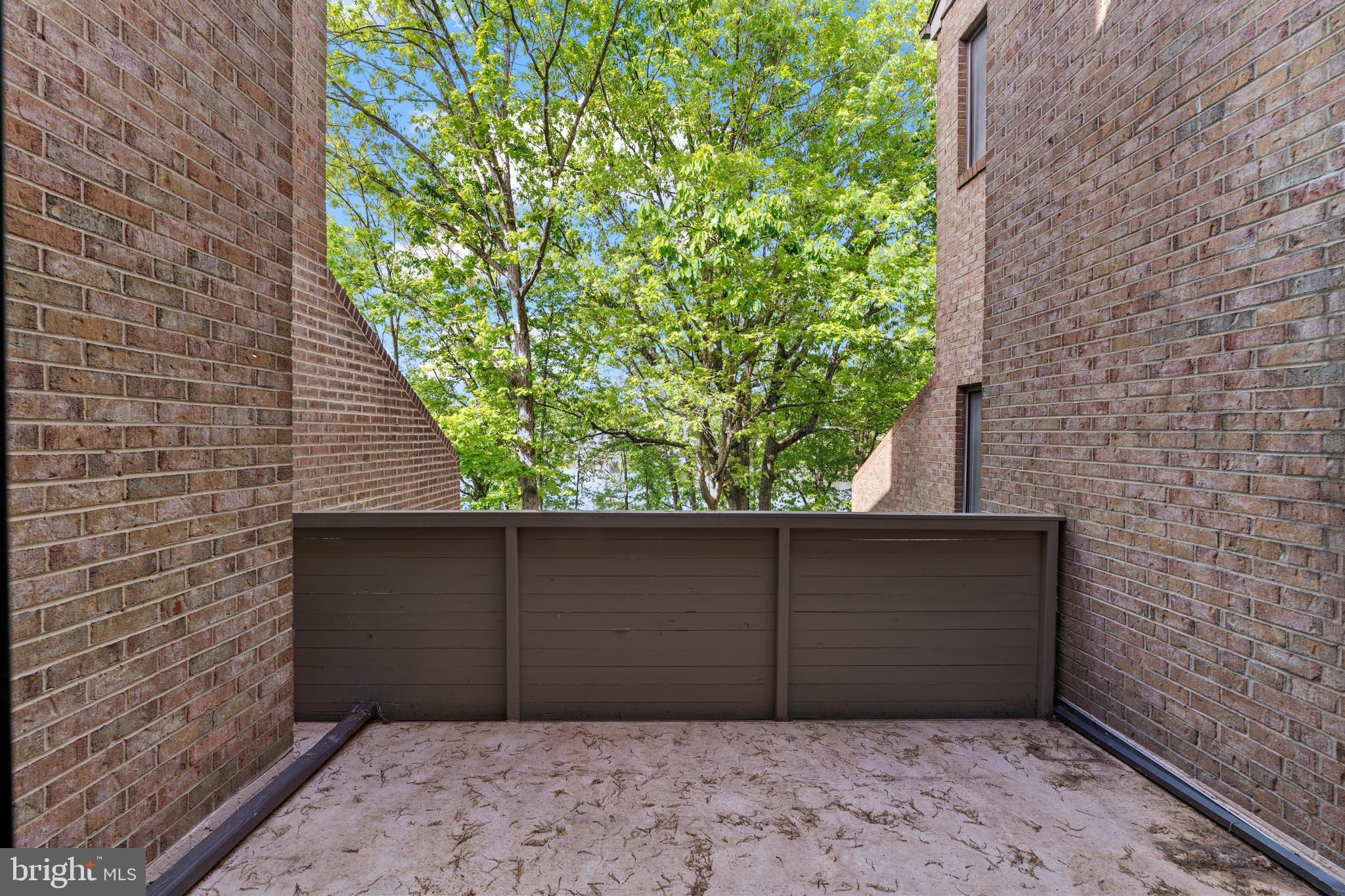 11120 Harbor Court, Unit 1120 Reston, VA 20191 - Photo 18 of 26 a view of wooden door