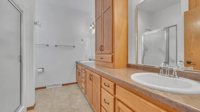 $575,000 | 3011 Rolling Hills Drive, Newton, WI 54220