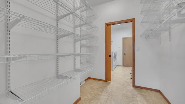 $575,000 | 3011 Rolling Hills Drive, Newton, WI 54220