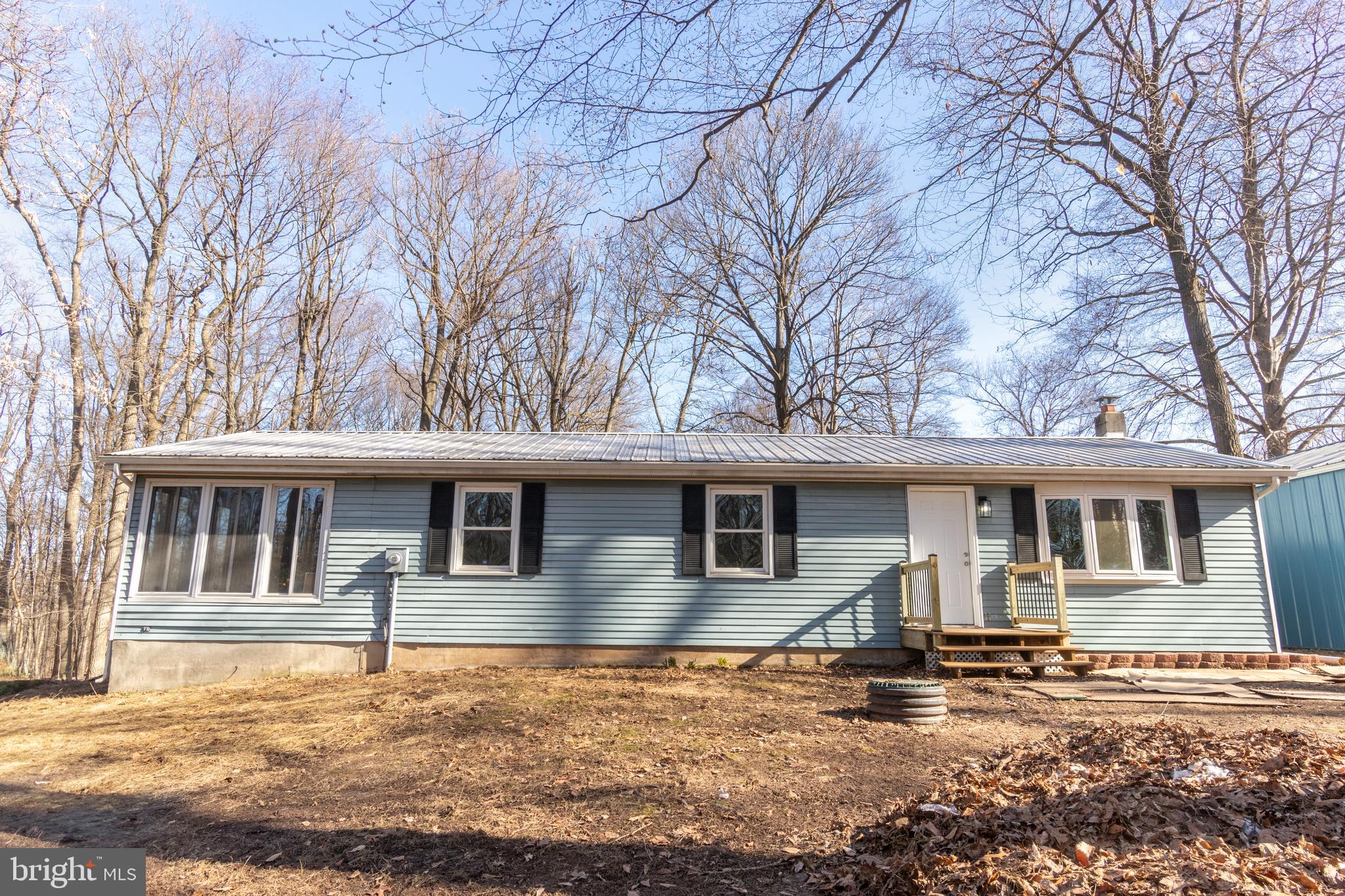 612 South Mount Pleasant Road Lebanon, PA 17042 - Photo 1 of 36 Gallery Image 1