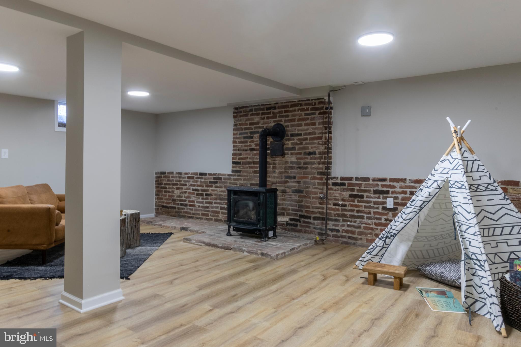 612 South Mount Pleasant Road Lebanon, PA 17042 - Photo 28 of 36 Gallery Image 28