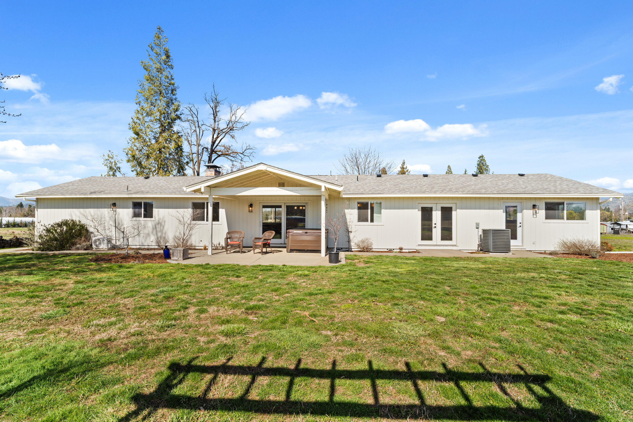 3497 Leonard Road Grants Pass, OR 97527 - Photo 36 of 49 38_3497 leonard road - 37