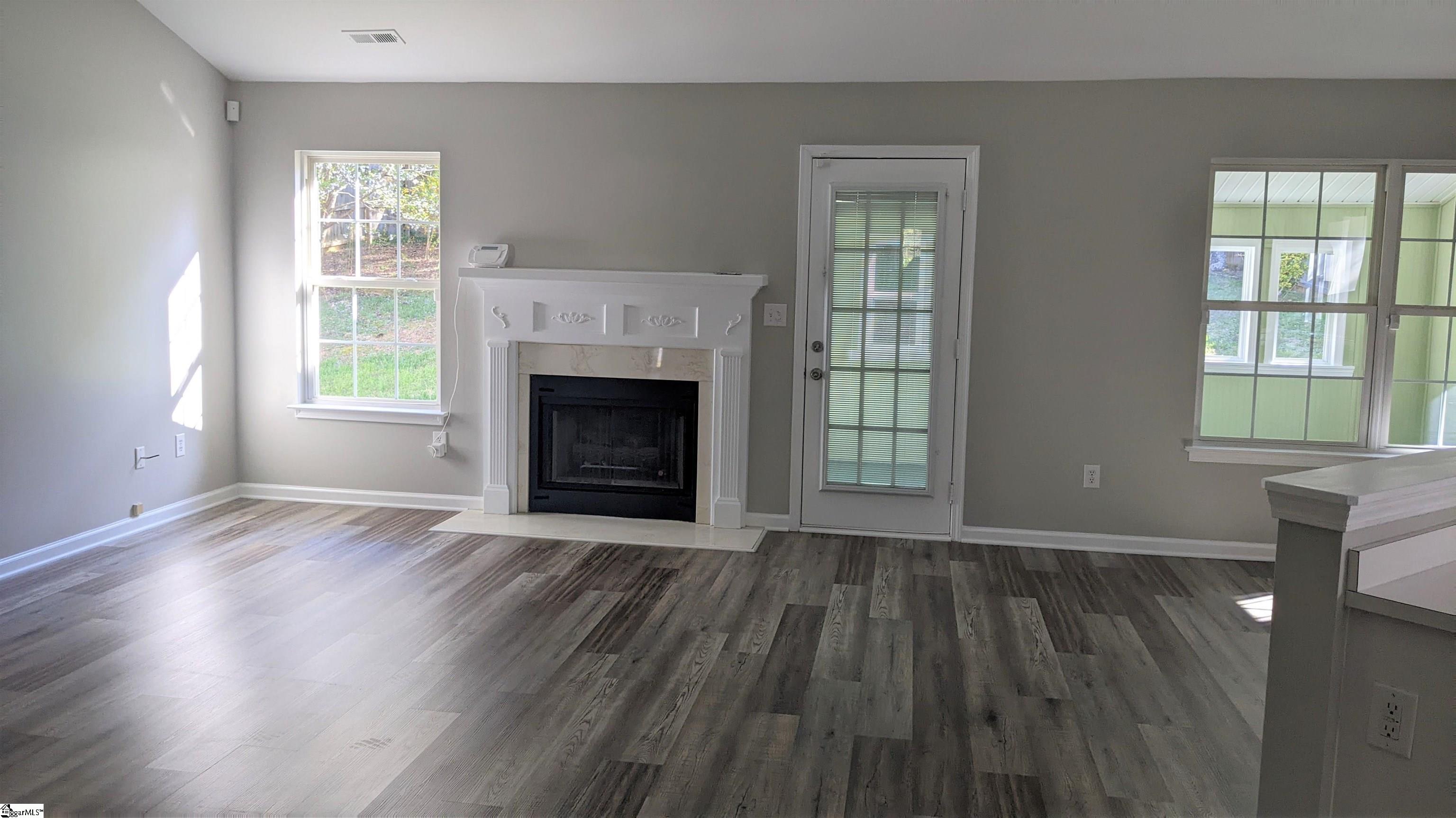 4 Old Field Drive Simpsonville, SC 29680 - Photo 4 of 24