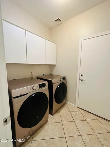 $1,995 | 3823 East Palmer Street, Gilbert, AZ 85298