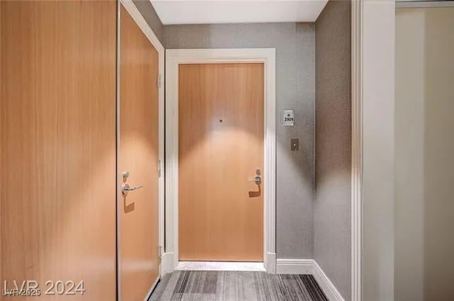 $3,500 | 222 Karen Avenue, Unit 2101, Las Vegas, NV 89109