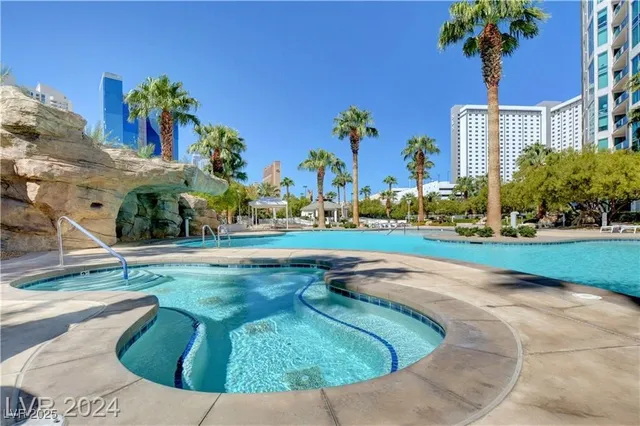 $3,500 | 222 Karen Avenue, Unit 2101, Las Vegas, NV 89109