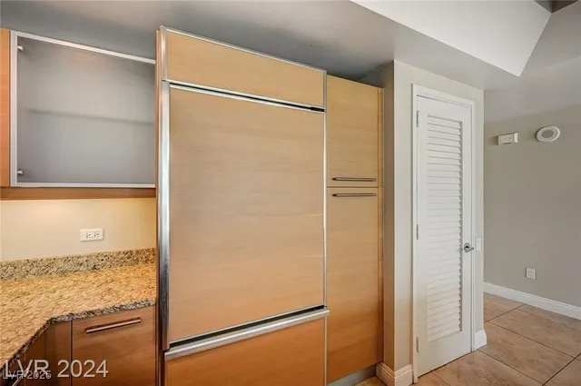 $3,500 | 222 Karen Avenue, Unit 2101, Las Vegas, NV 89109