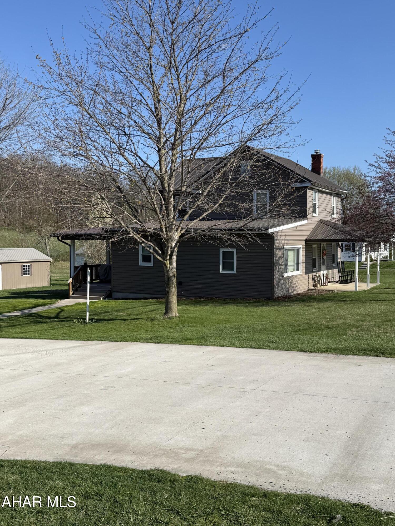 2391 Raystown Road Everett, PA 15537 - Photo 3 of 56