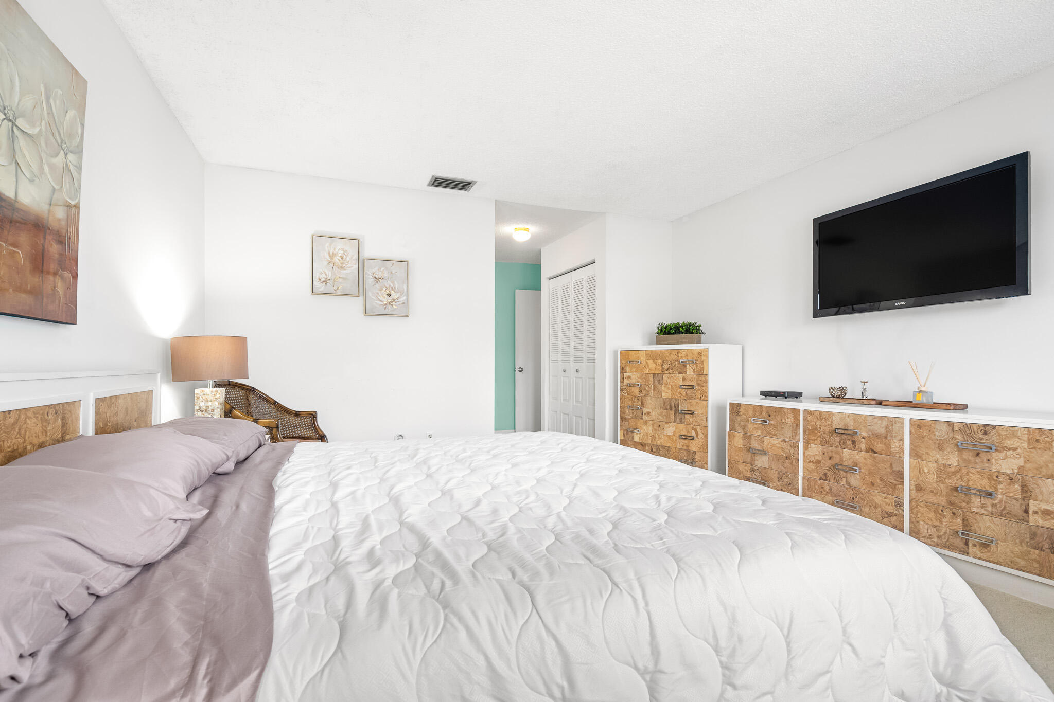 21218 Lago Circle, Unit F Boca Raton, FL 33433 - Photo 22 of 40 DSC02072 fix