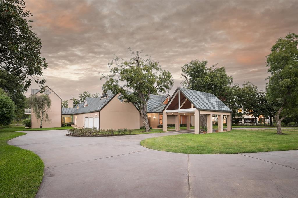 323 West Alkire Lk Dr