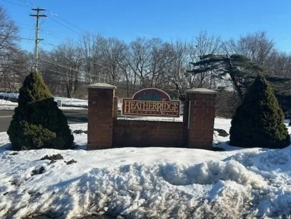 $1,850 | 62 Heather Ridge, Unit 62, Shelton, CT 06484