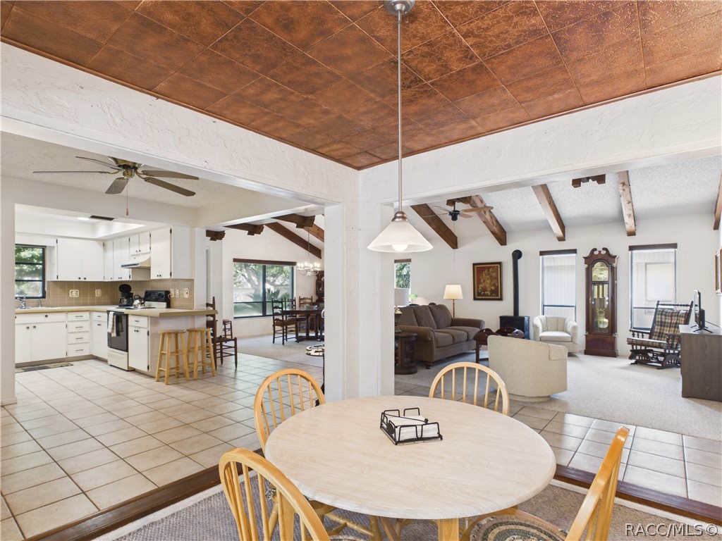 5 Pinewood Green Homosassa, FL 34446 - Photo 20 of 44 BREAKFAST NOOK 2