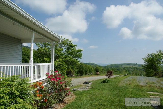 2080 Worley Road Banner Elk, NC 28604 - Photo 6 of 15 Gallery Image 6