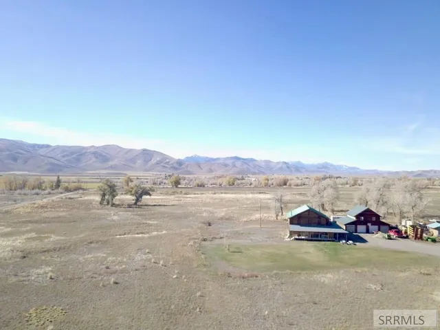 $150,000 | 3260 West 3400 North, Moore, ID 83255