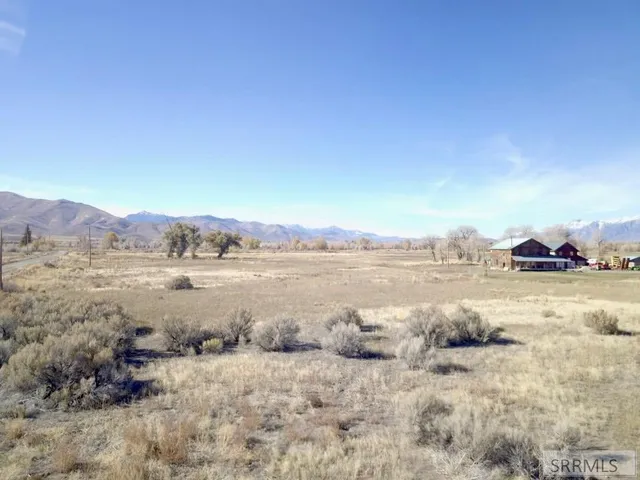 $150,000 | 3260 West 3400 North, Moore, ID 83255