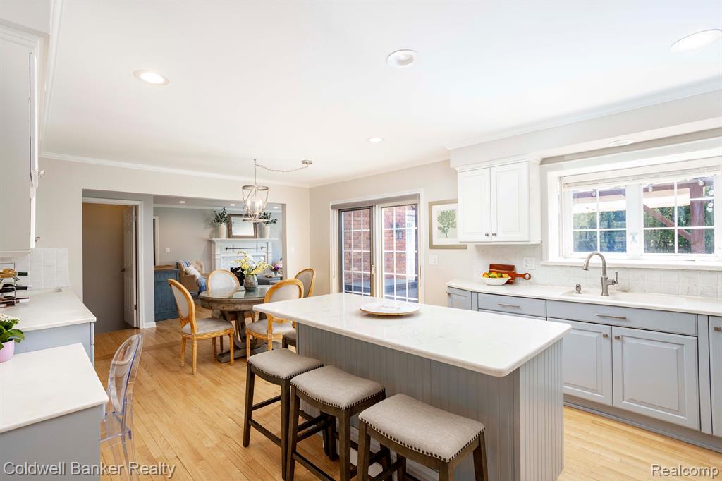 47 Stonehurst Road Grosse Pointe Shores, MI 48236 - Photo 20 of 53