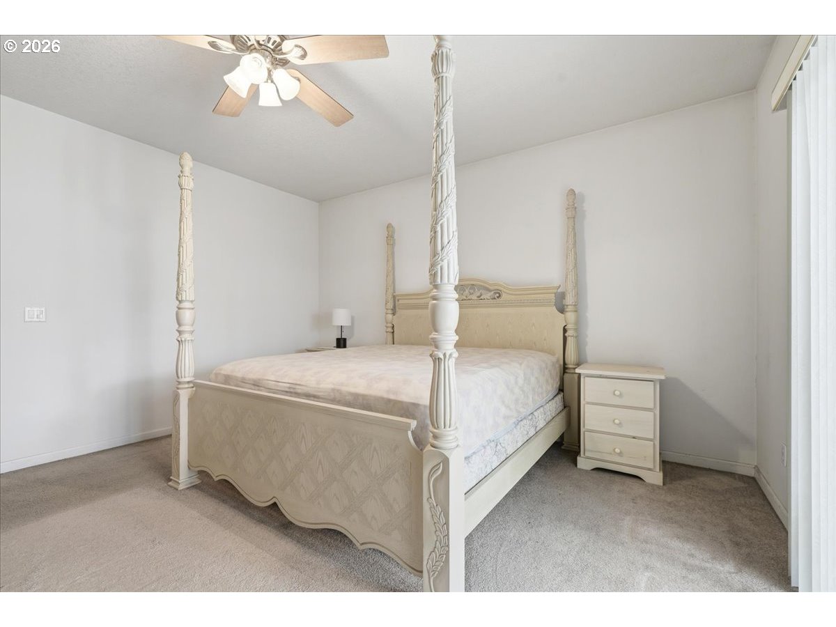 6366 Southeast 33rd Way Gresham, OR 97080 - Photo 21 of 31