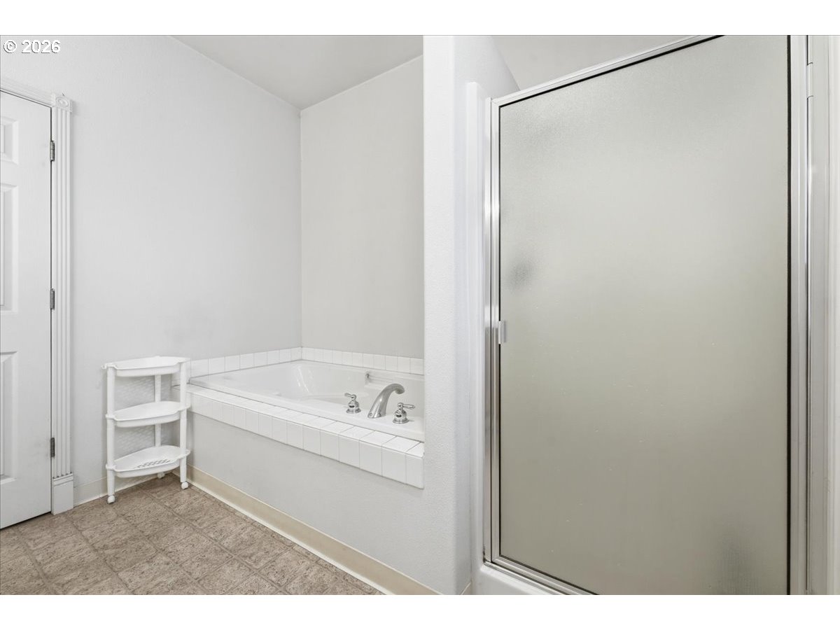 6366 Southeast 33rd Way Gresham, OR 97080 - Photo 25 of 31