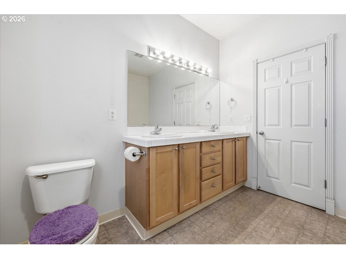 6366 Southeast 33rd Way Gresham, OR 97080 - Photo 26 of 31