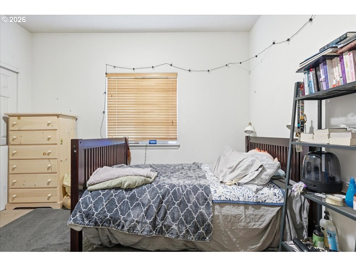 6366 Southeast 33rd Way Gresham, OR 97080 - Photo 30 of 31