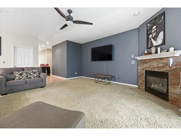 $499,950 | 6366 Southeast 33rd Way, Gresham, OR 97080