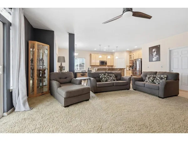 $499,950 | 6366 Southeast 33rd Way, Gresham, OR 97080