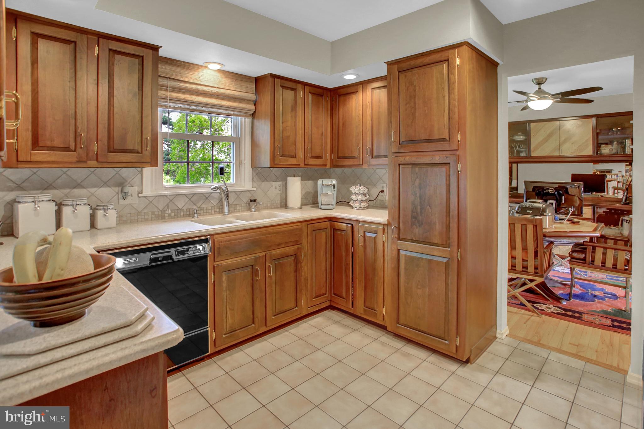 632 Strites Road Harrisburg, PA 17111 - Photo 14 of 48 Gallery Image 14