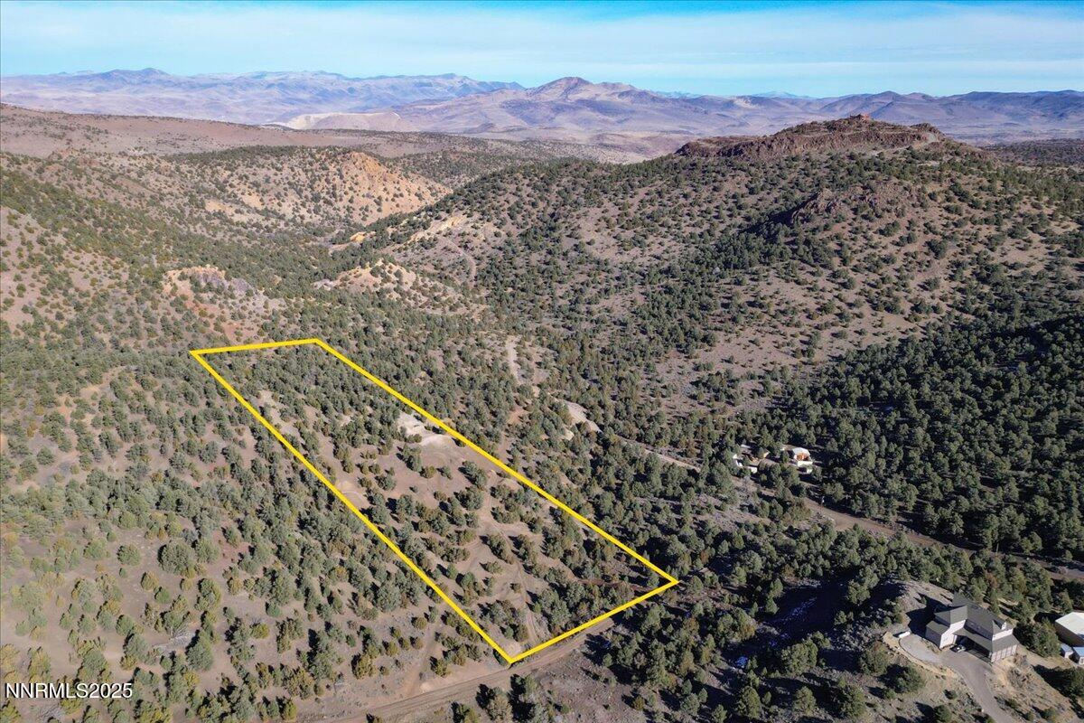 2120 Scorpion Road, Unit 212 Reno, NV 89521 - Photo 3 of 28 18-2120 Scorpion Rd Reno NV 89521 (18 of