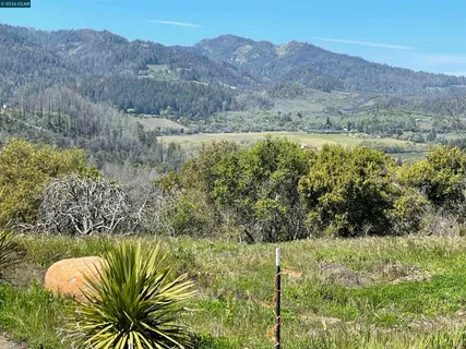 $695,000 | 558 Community Hall Lane, St. Helena, CA 94574