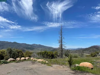 $695,000 | 558 Community Hall Lane, St. Helena, CA 94574