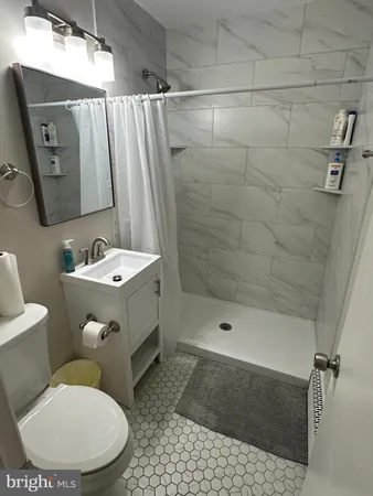 $2,600 | 8754 Signal Hill Road, Manassas, VA 20110