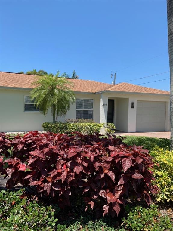 595 101st Avenue North Naples, FL 34108 - Photo 4 of 16