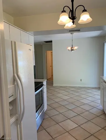 $925,000 | 595 101st Avenue North, Naples, FL 34108