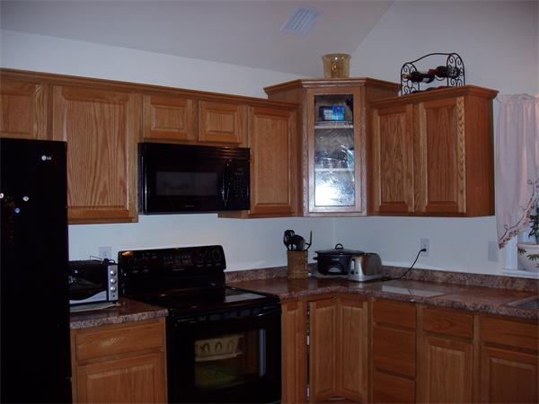 21 Radcliffe Road Beverly, MA 01915 - Photo 8 of 15 Gallery Image 8