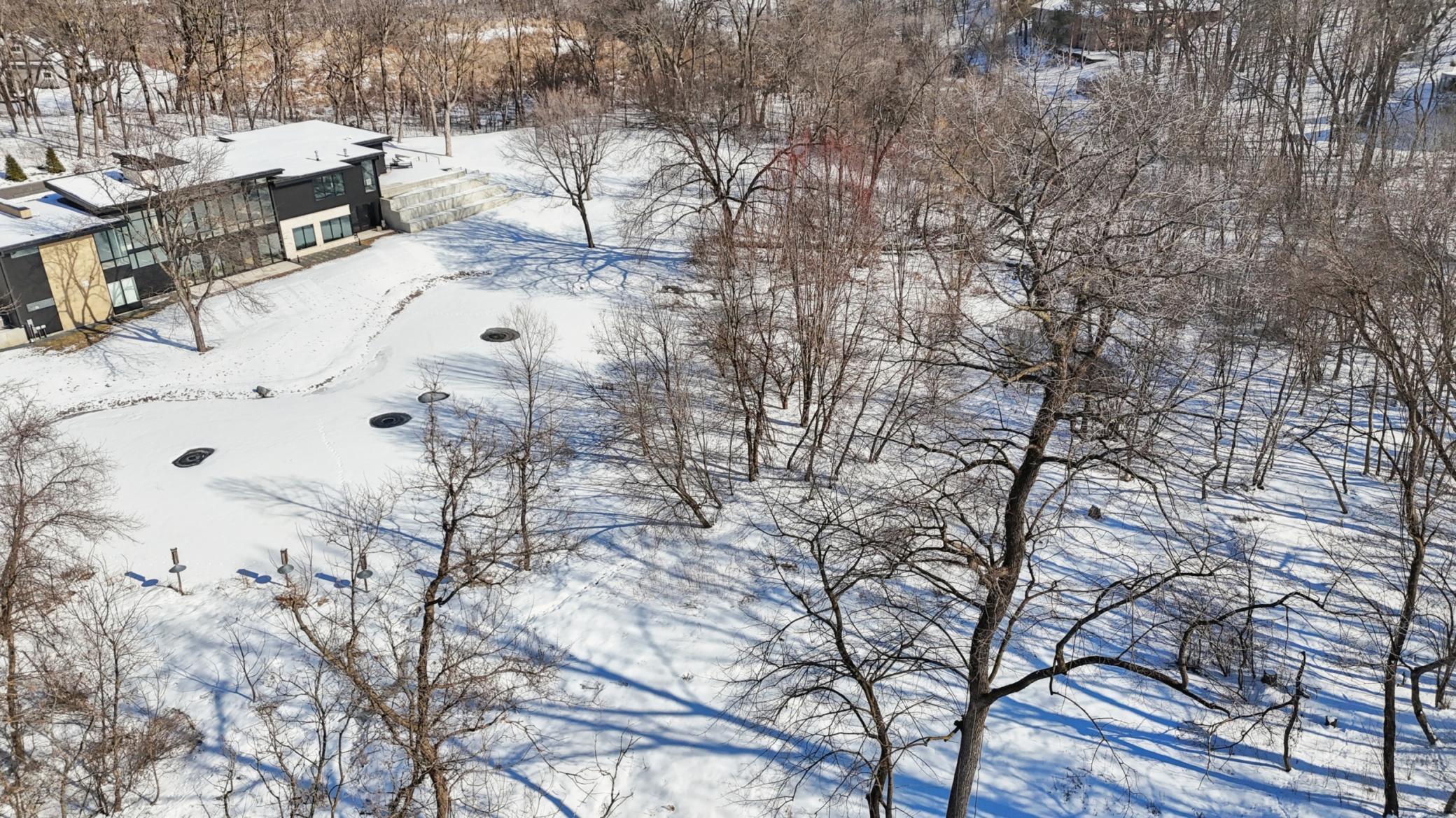 445 Bovey Road Wayzata, MN 55391 - Photo 5 of 18